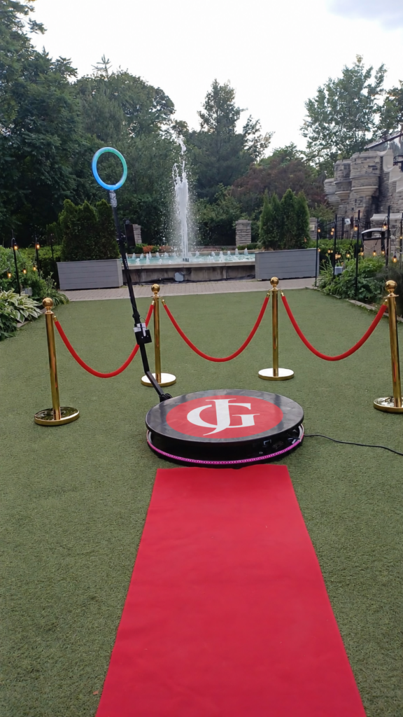360 booth party rental in Toronto